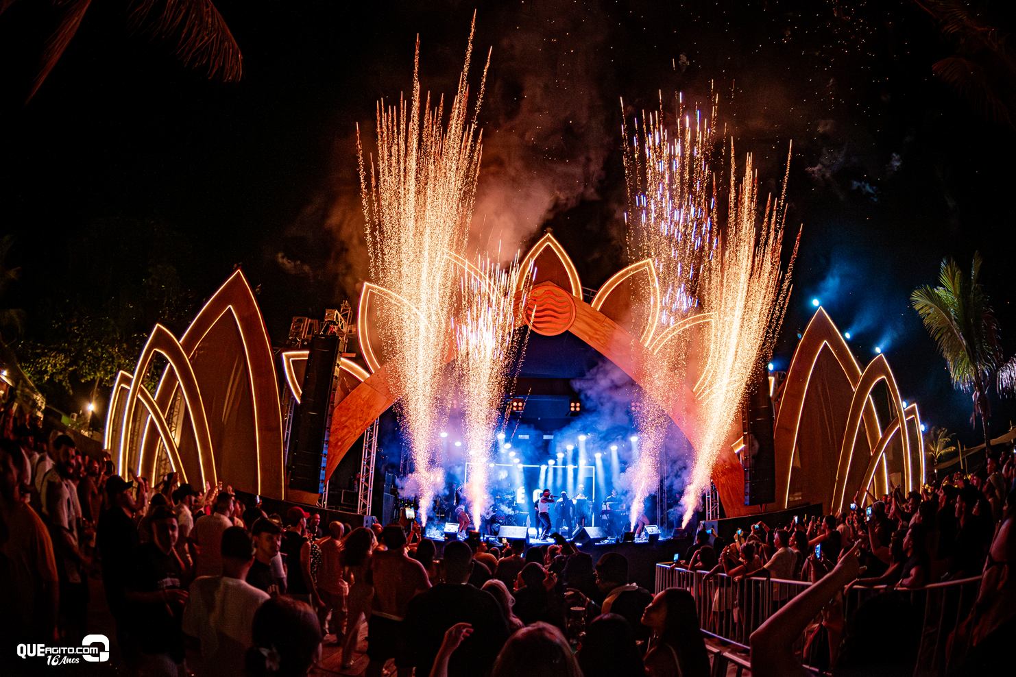 Primeira noite do Felicitá 2026 conta com shows de Papazoni e Theuzinho