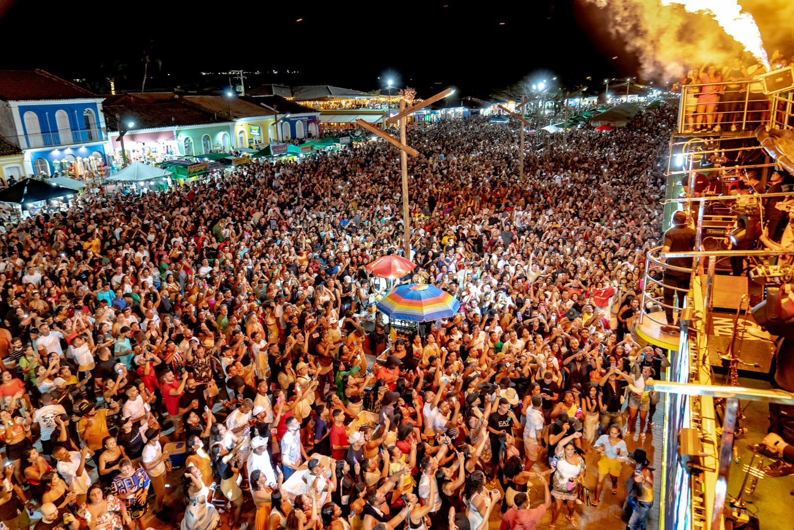 MULTIDÃO: Carnaval de Porto Seguro abre com Natanzinho e anuncia programação oficial de 2025